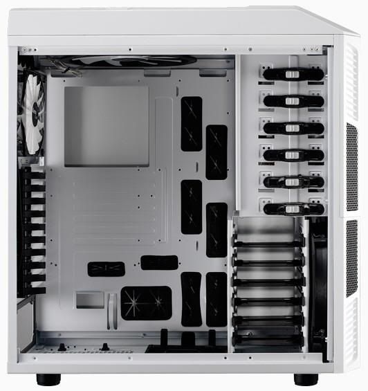 Aerocool-XPredator-White-Edition-4.jpg