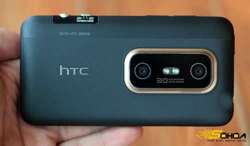 HTC-Evo-3D-13.jpg