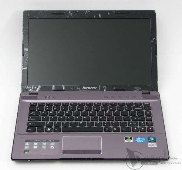 Lenovo-IdeaPad-Y470-10-600x562.jpg