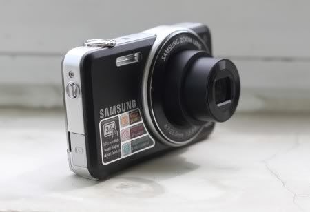 Samsung_ST95_1.jpg