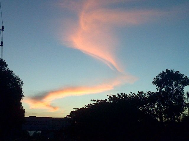 awan puting beliung