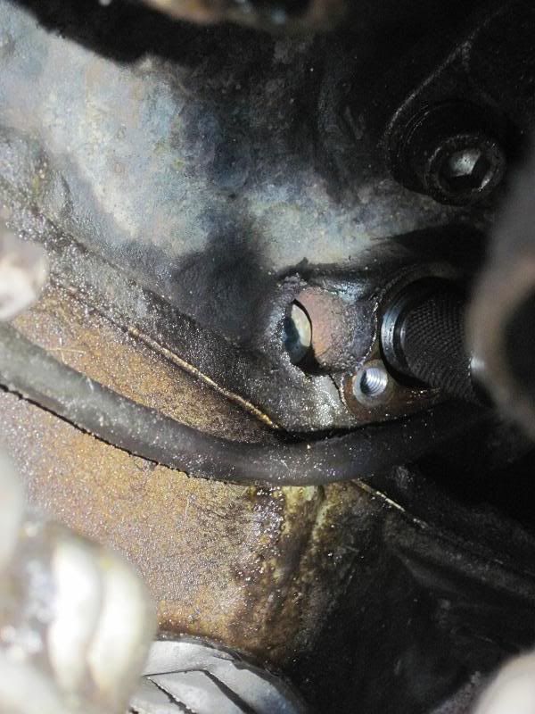 installing the crankshaft locking pin AudiWorld Forums