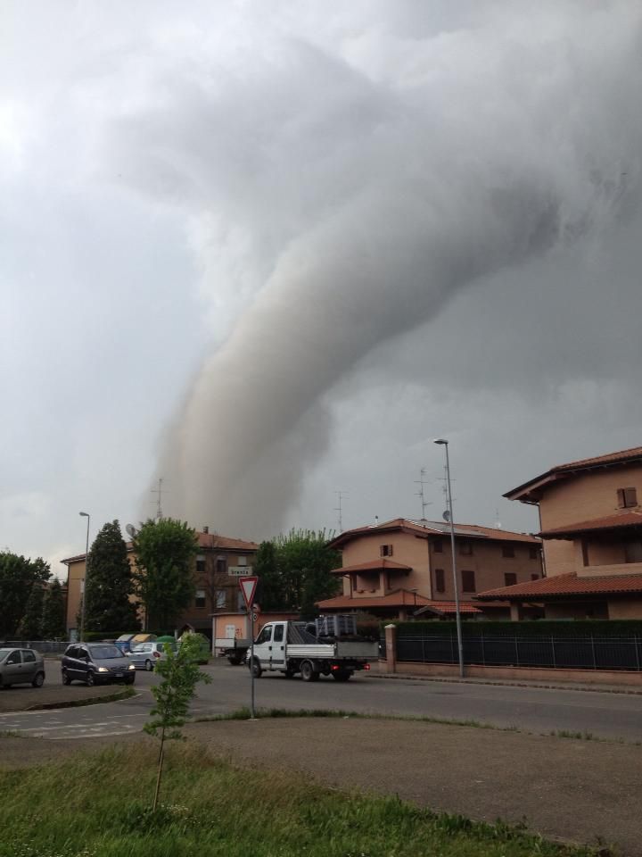 Tornado u Italiji maj 2013