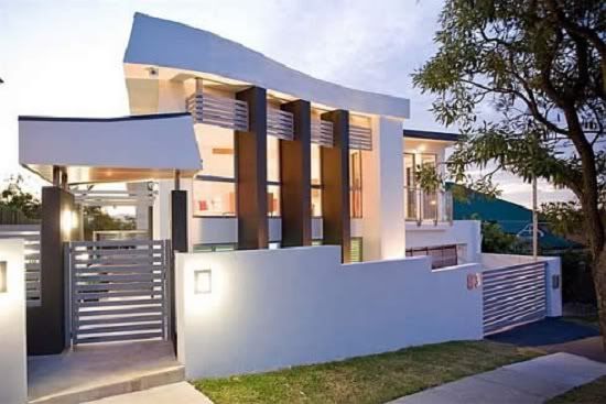 Modern Architecture Design White House with High Gate