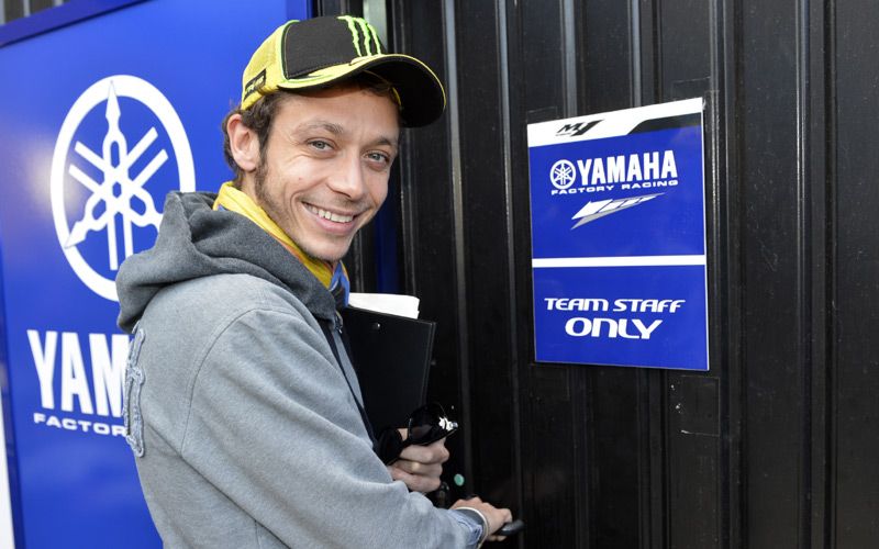 Foto - Foto Valentino Rossi Kembali Ke Yamaha Team Motogp 2013 [ www.BlogApaAja.com ]