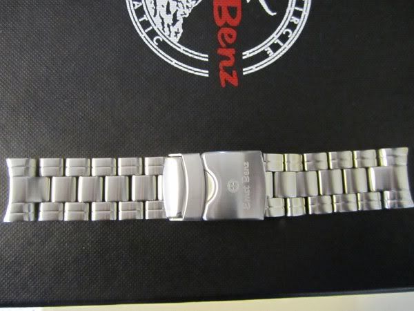 bracelet.jpg