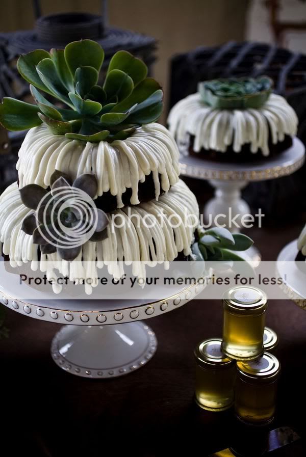 This kind of cake is totally an option! *drools* Mere loves chocolate cake but Jordan hates it, so this could be our opportunity to get her some lol Pictures, Images and Photos
